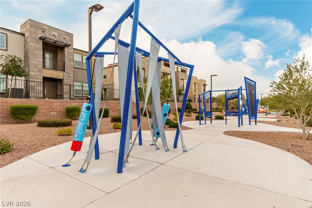 1111 Heliodor, Henderson, NV 89011