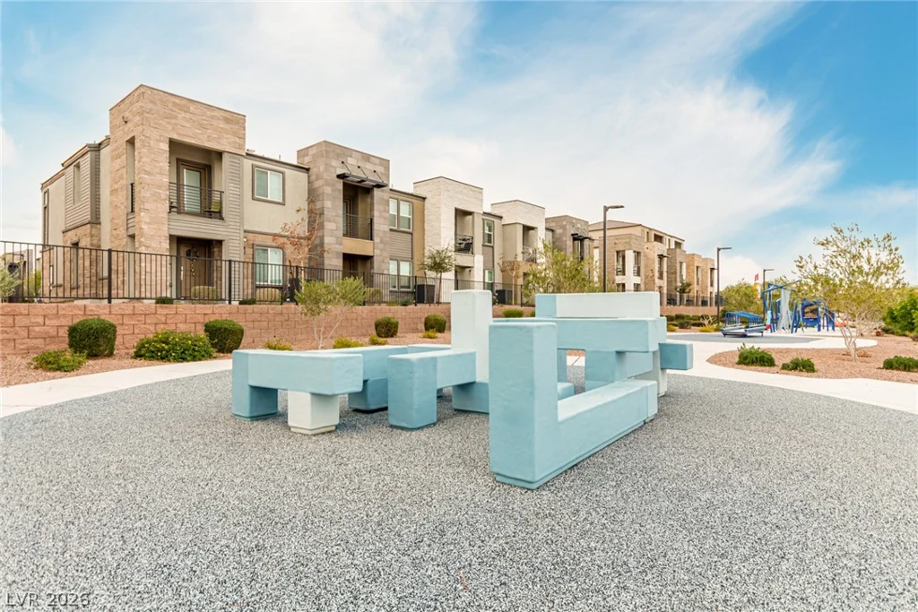 1111 Heliodor, Henderson, NV 89011