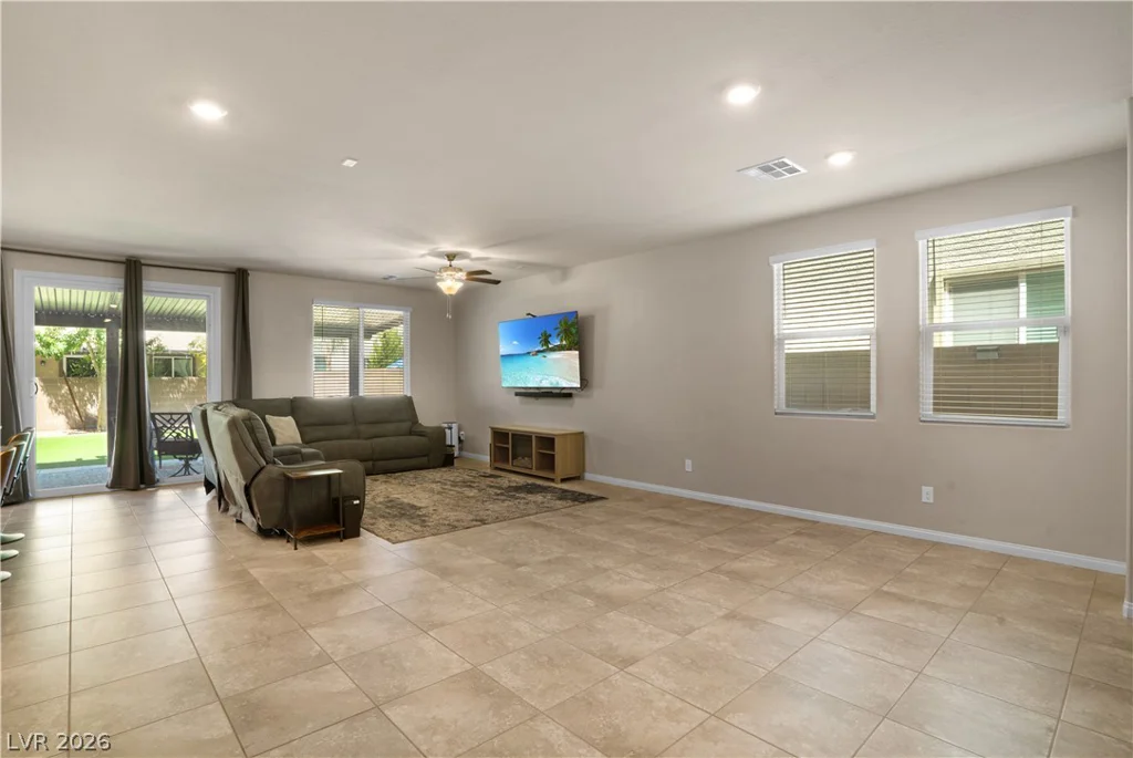 7709 Wishbone Falls, North Las Vegas, NV 89084
