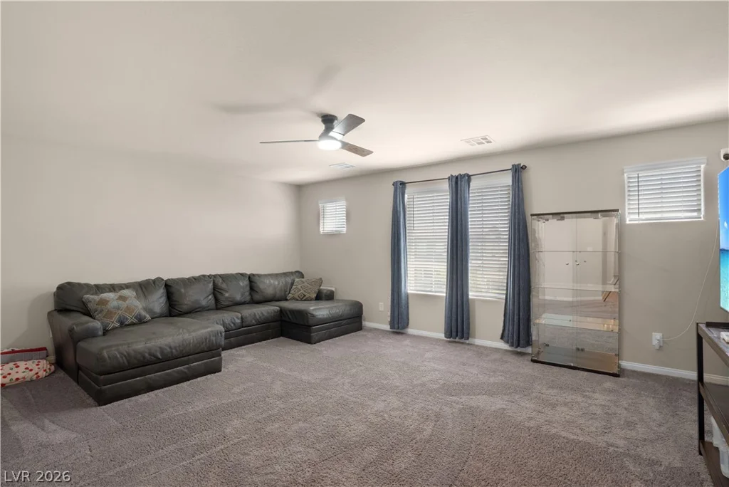 7709 Wishbone Falls, North Las Vegas, NV 89084