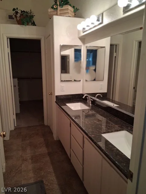 6201 Lake Mead, Las Vegas, NV 89156