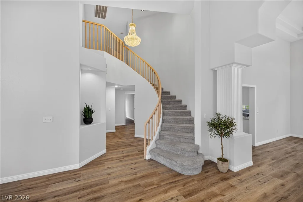 2021 Waterbury, Las Vegas, NV 89134