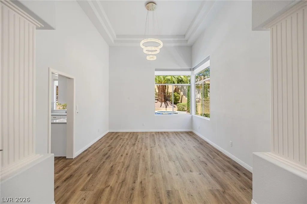 2021 Waterbury, Las Vegas, NV 89134