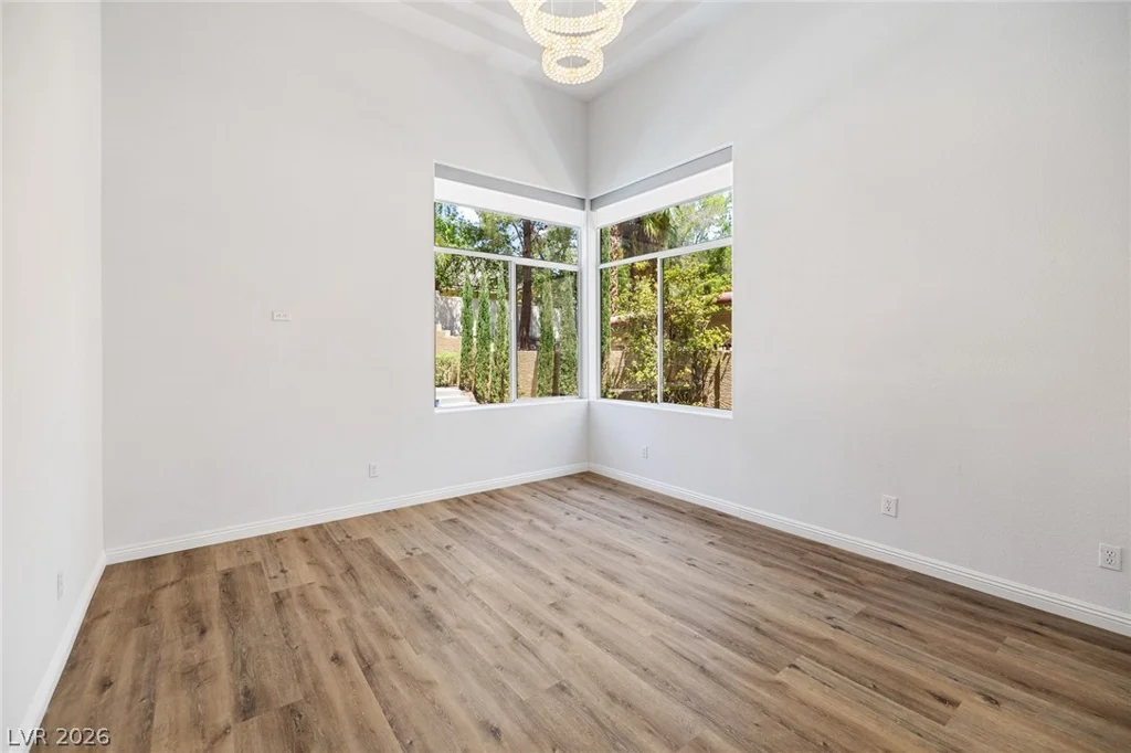 2021 Waterbury, Las Vegas, NV 89134