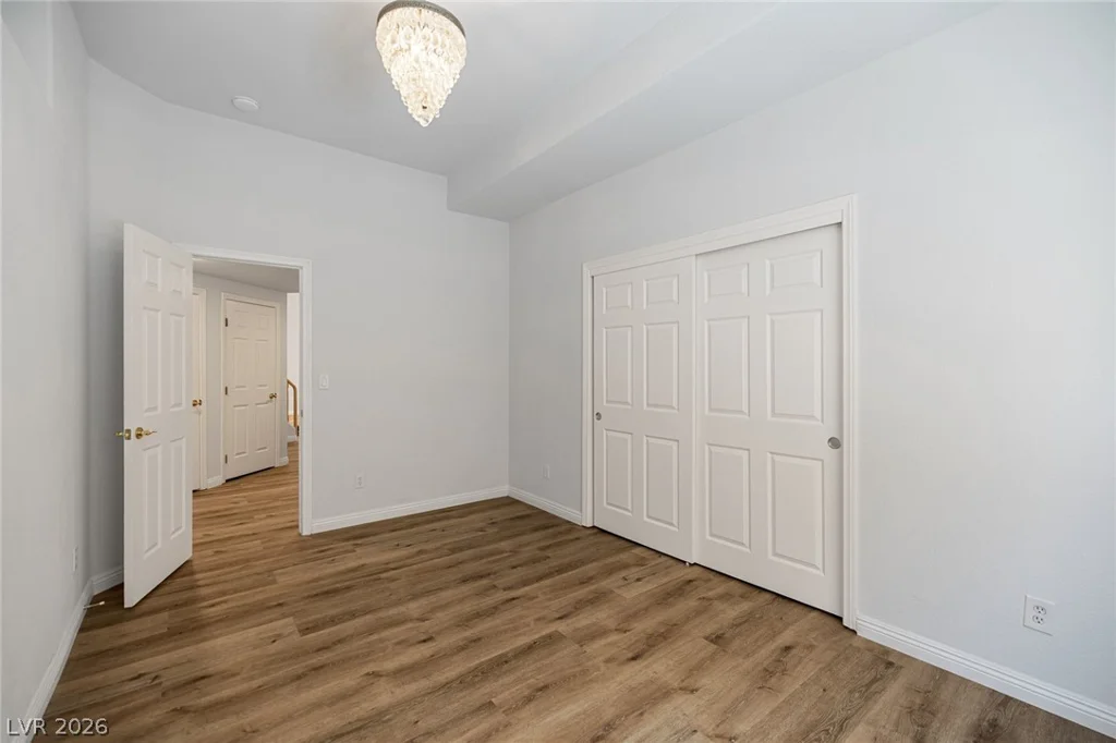 2021 Waterbury, Las Vegas, NV 89134