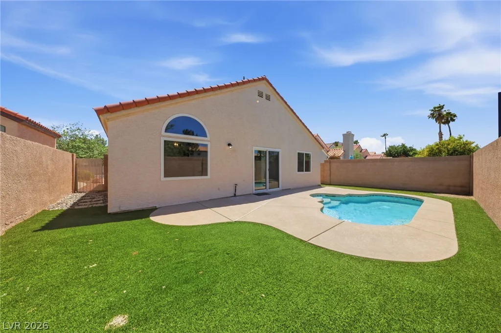 153 Coventry, Henderson, NV 89074
