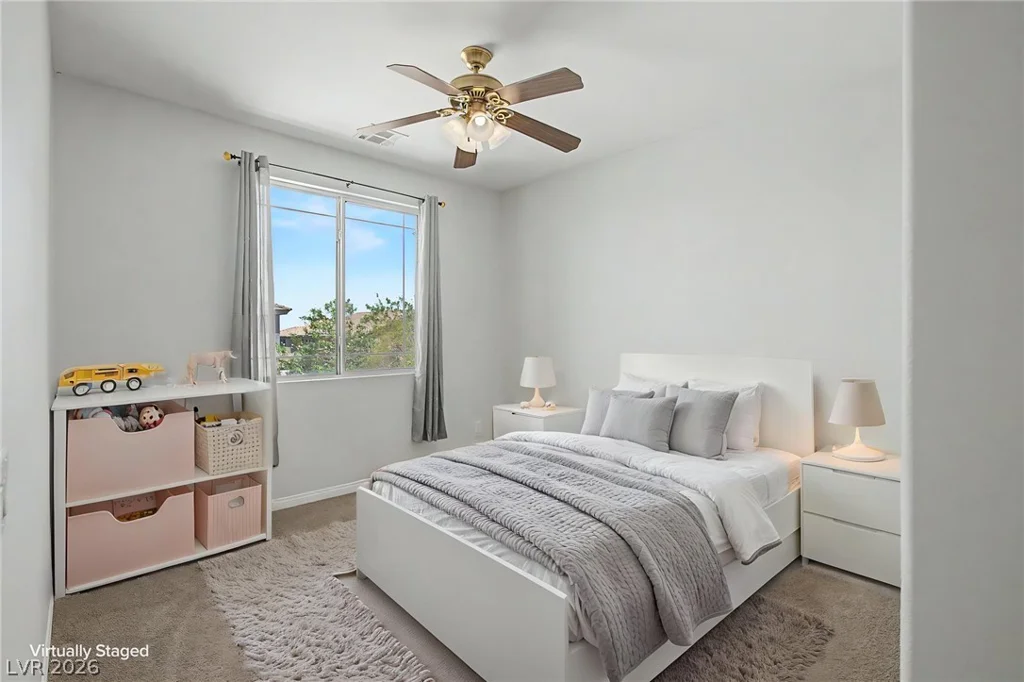 728 Blue Crystal Creek, Henderson, NV 89002