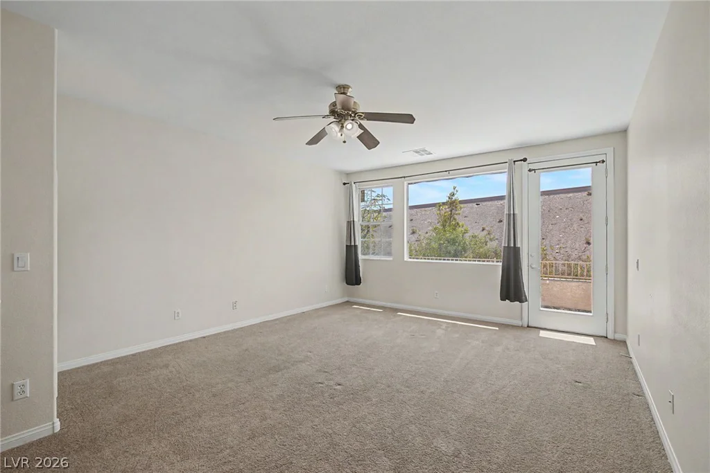 728 Blue Crystal Creek, Henderson, NV 89002