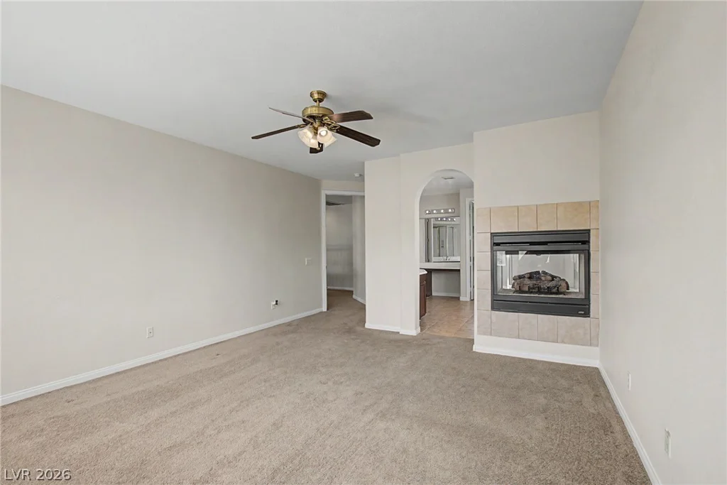 728 Blue Crystal Creek, Henderson, NV 89002