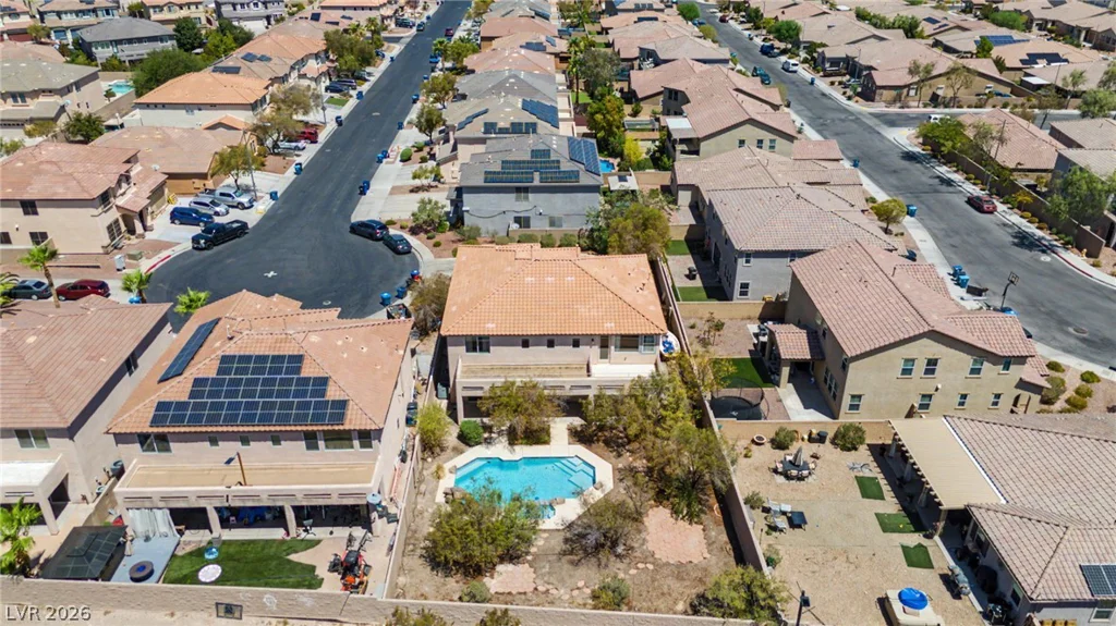728 Blue Crystal Creek, Henderson, NV 89002