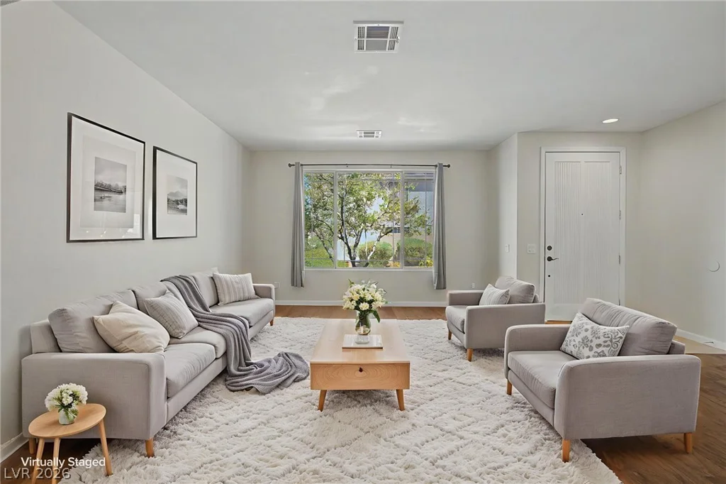 728 Blue Crystal Creek, Henderson, NV 89002