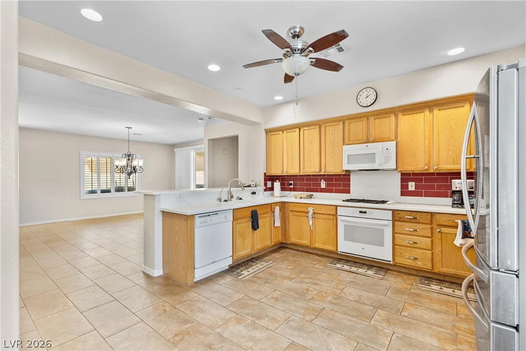 6418 Boatbill, North Las Vegas, NV 89084