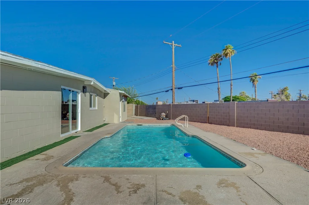 1209 Stout, Las Vegas, NV 89101
