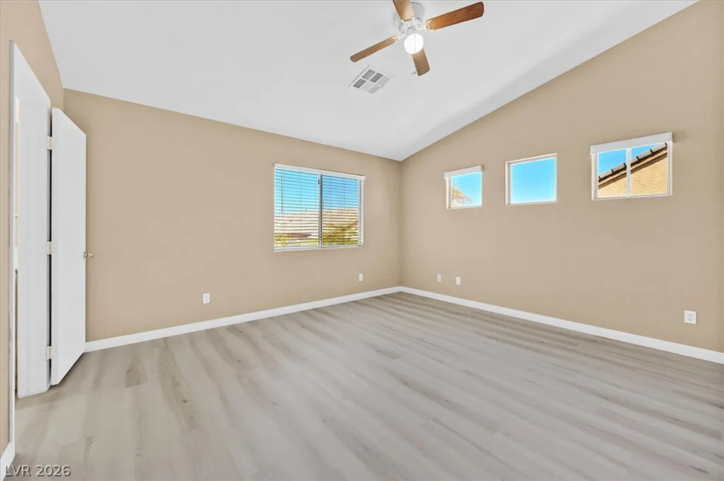 208 Tainted Berry, North Las Vegas, NV 89031