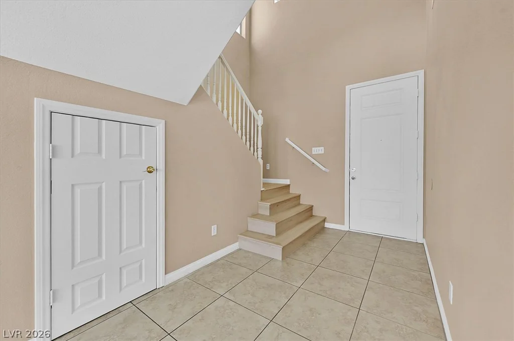208 Tainted Berry, North Las Vegas, NV 89031