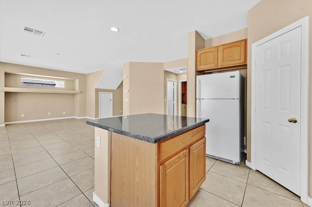 208 Tainted Berry, North Las Vegas, NV 89031
