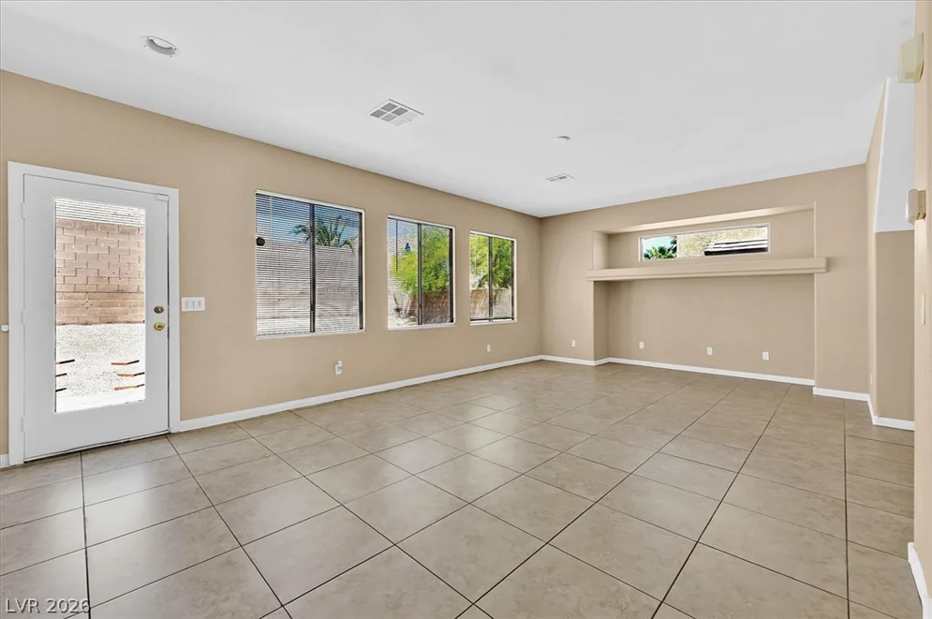 208 Tainted Berry, North Las Vegas, NV 89031