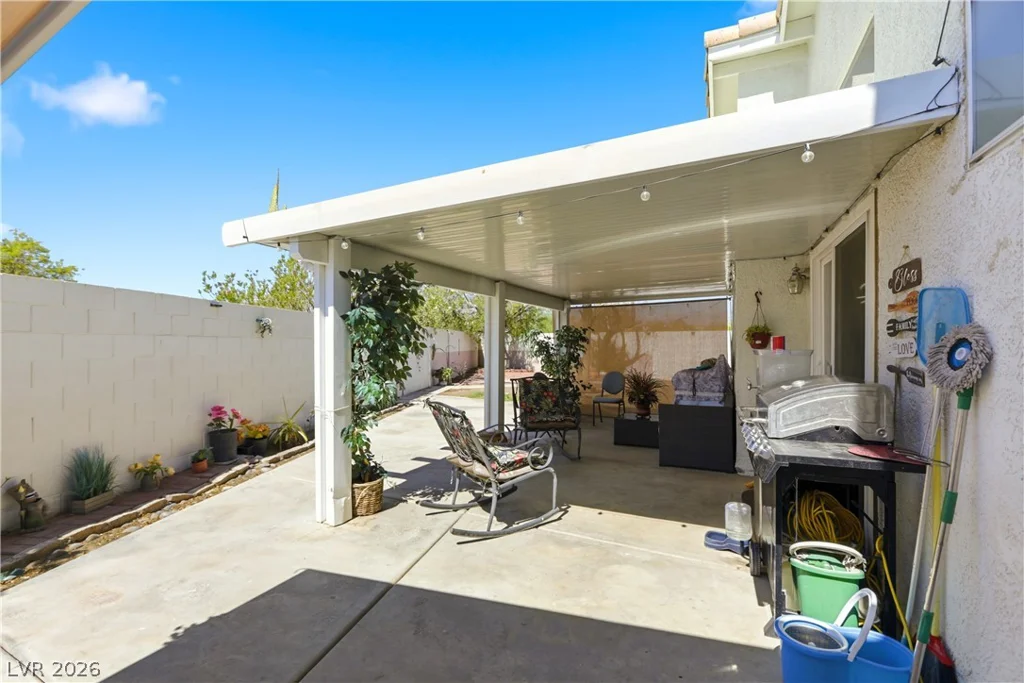 7535 Meadowoak, Las Vegas, NV 89147
