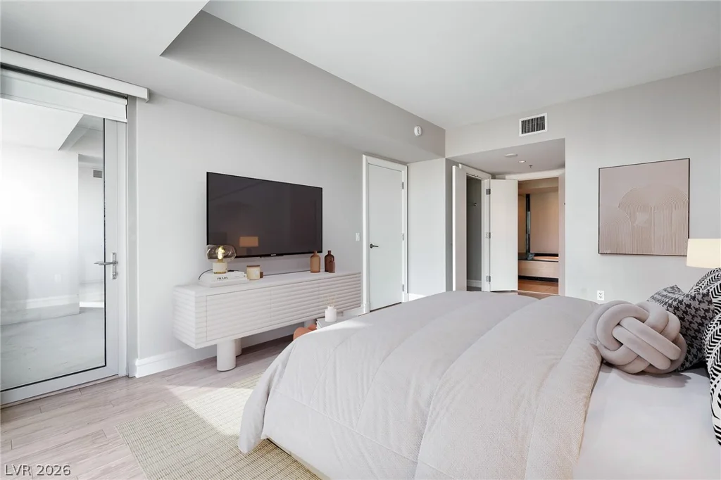 2700 Las Vegas, Las Vegas, NV 89109