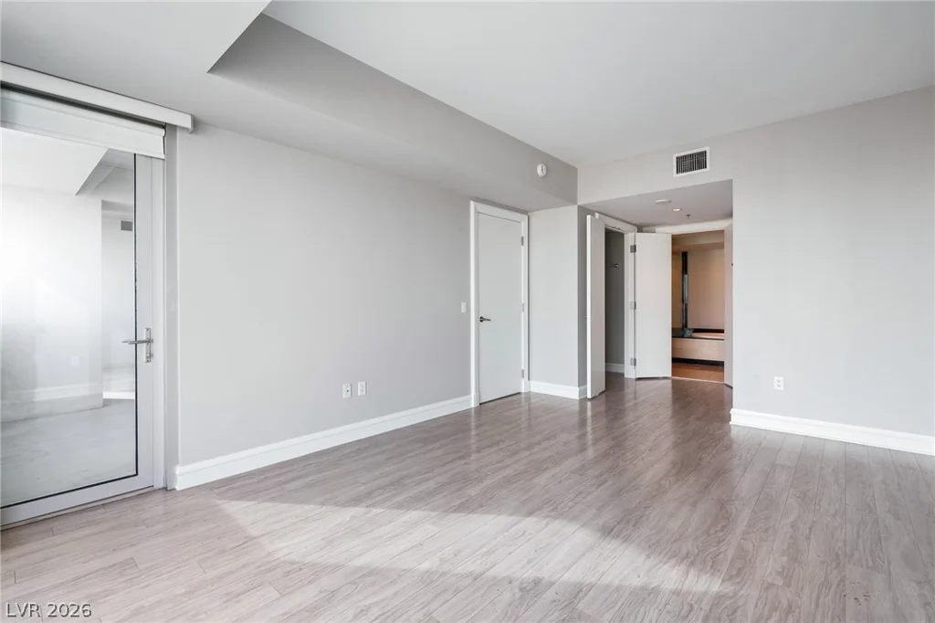 2700 Las Vegas, Las Vegas, NV 89109