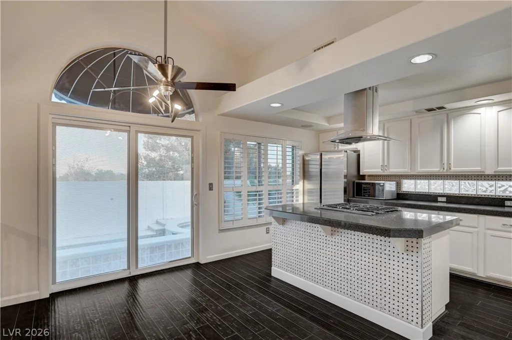 3536 Prairie Meadow, Las Vegas, NV 89129