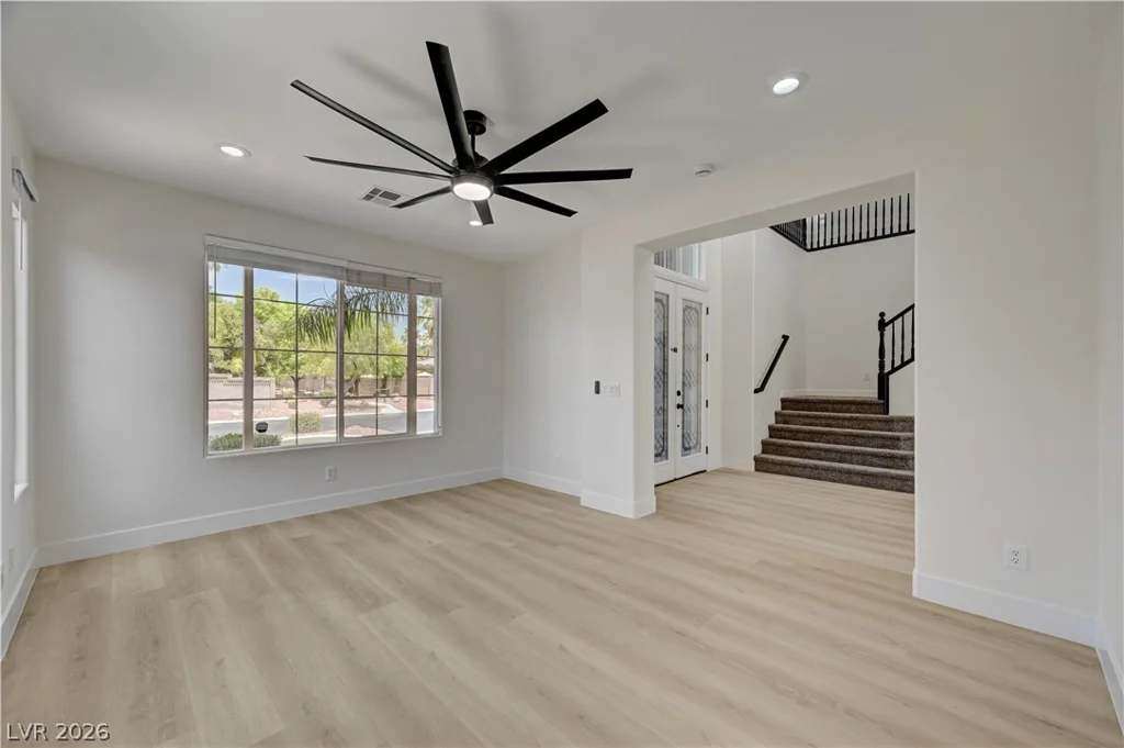 5817 Christine Falls, Las Vegas, NV 89130