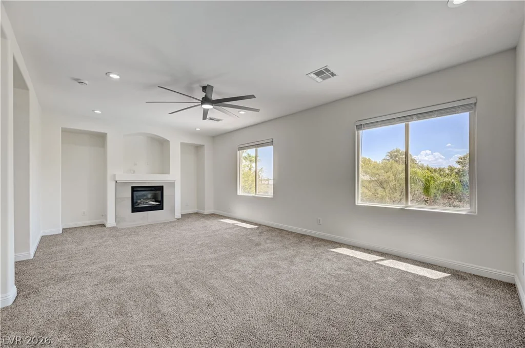 5817 Christine Falls, Las Vegas, NV 89130