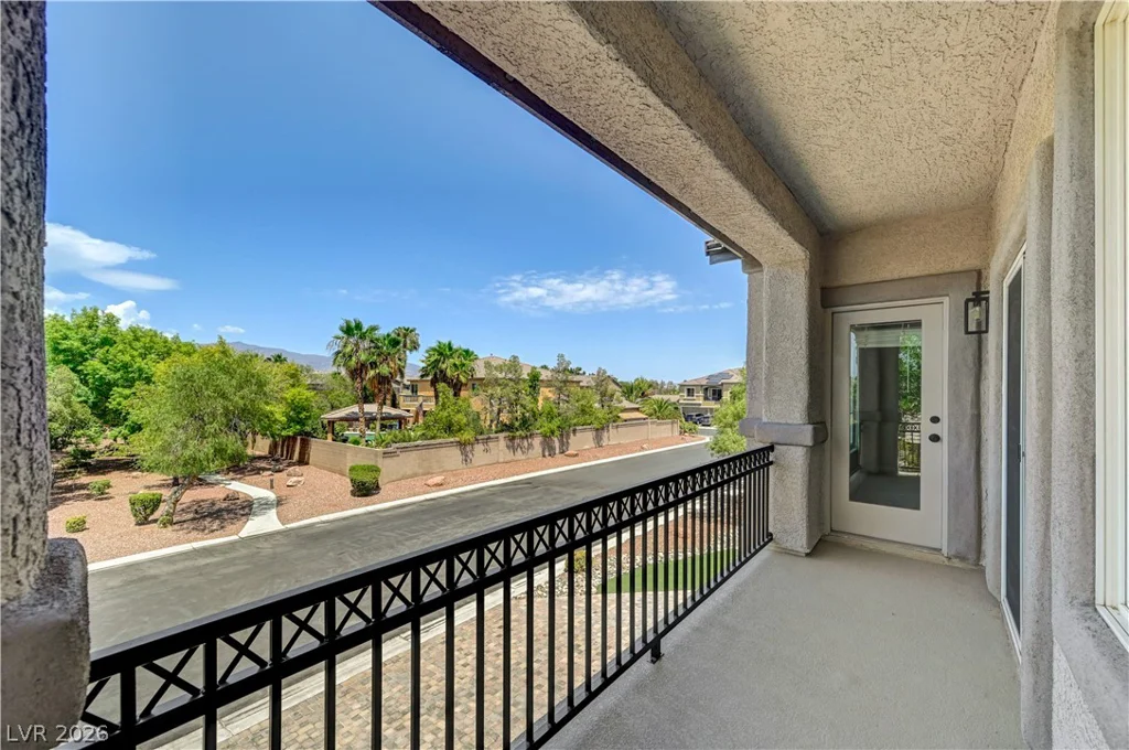 5817 Christine Falls, Las Vegas, NV 89130