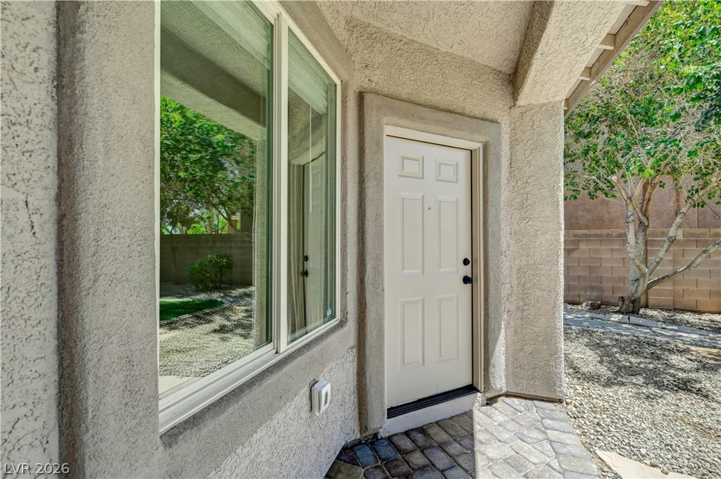 5817 Christine Falls, Las Vegas, NV 89130