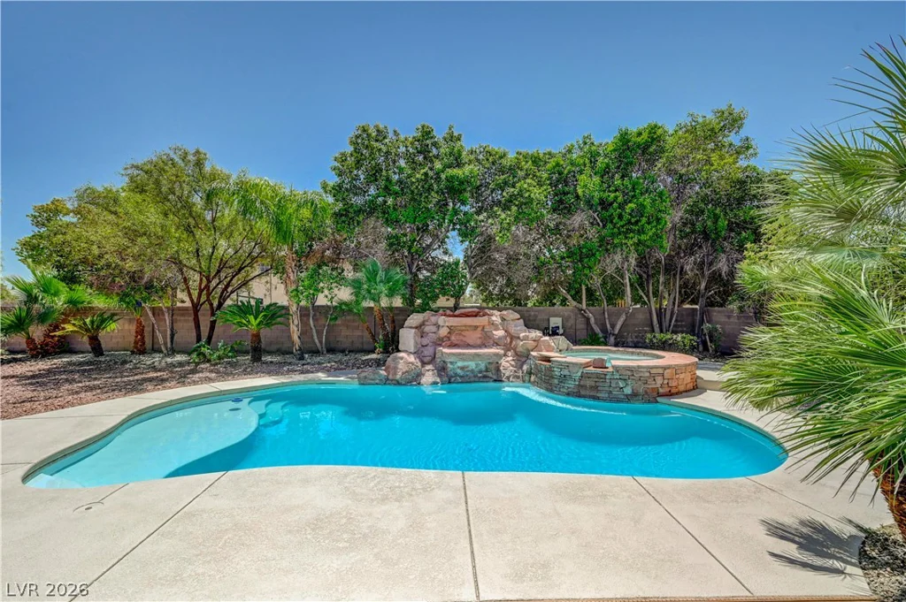5817 Christine Falls, Las Vegas, NV 89130