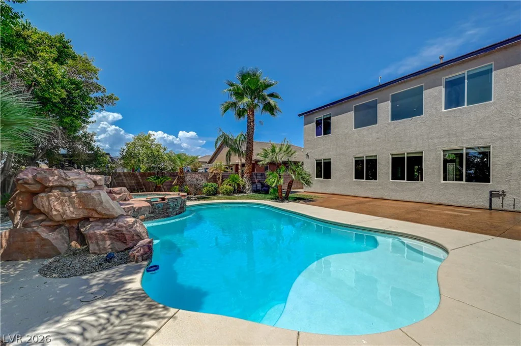 5817 Christine Falls, Las Vegas, NV 89130