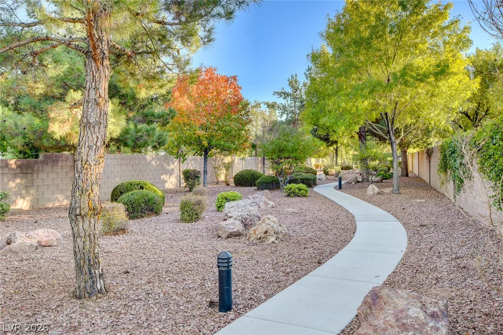 5817 Christine Falls, Las Vegas, NV 89130