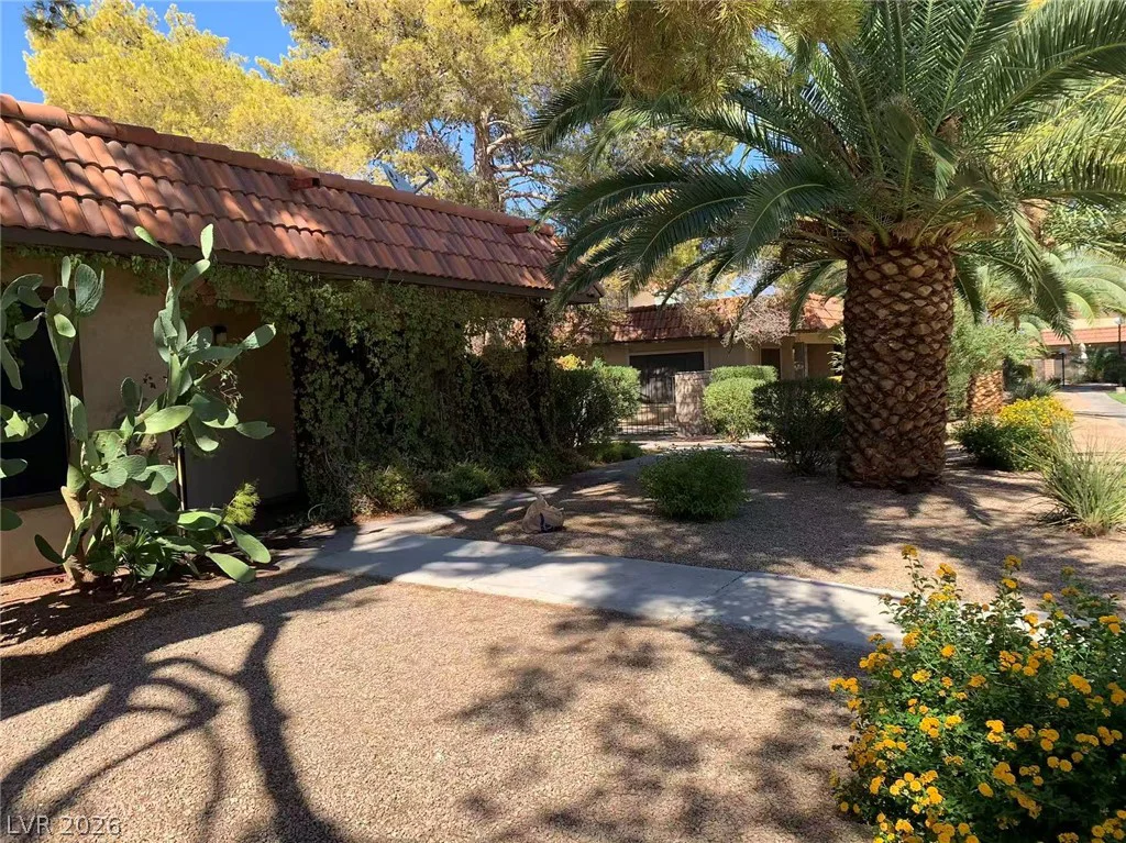1897 Avacado, Henderson, NV 89014
