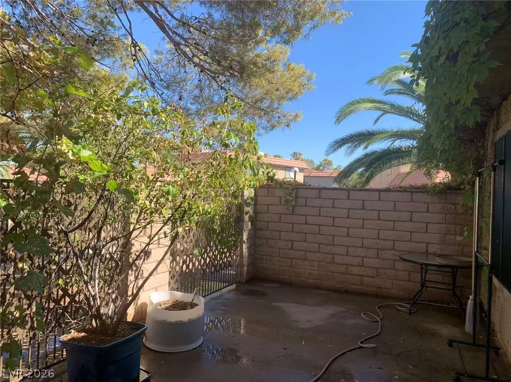 1897 Avacado, Henderson, NV 89014