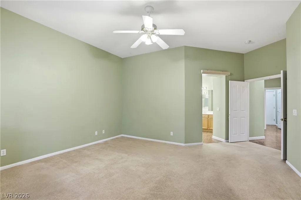 5871 Lost Valley, Las Vegas, NV 89113