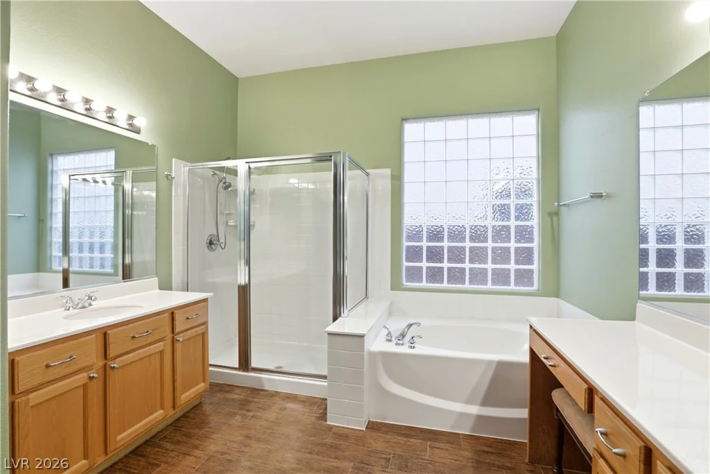 5871 Lost Valley, Las Vegas, NV 89113