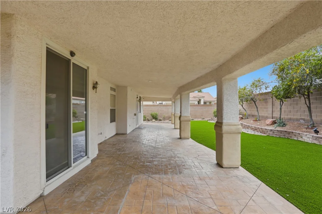 5871 Lost Valley, Las Vegas, NV 89113