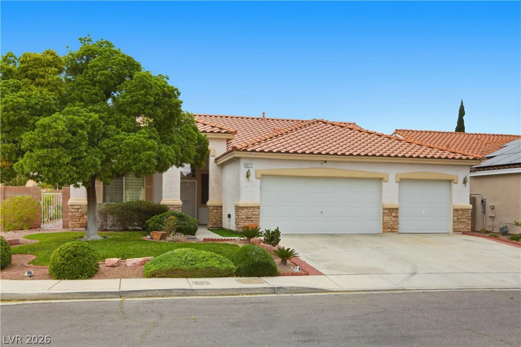 5871 Lost Valley, Las Vegas, NV 89113