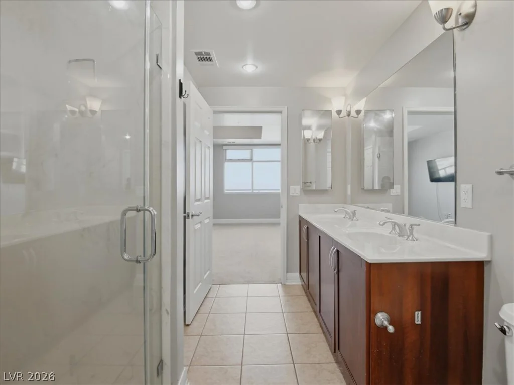 150 Las Vegas, Las Vegas, NV 89101