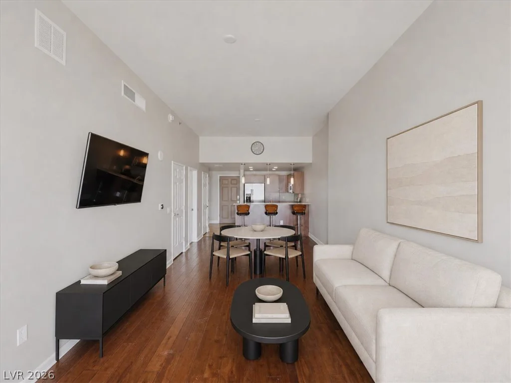 150 Las Vegas, Las Vegas, NV 89101