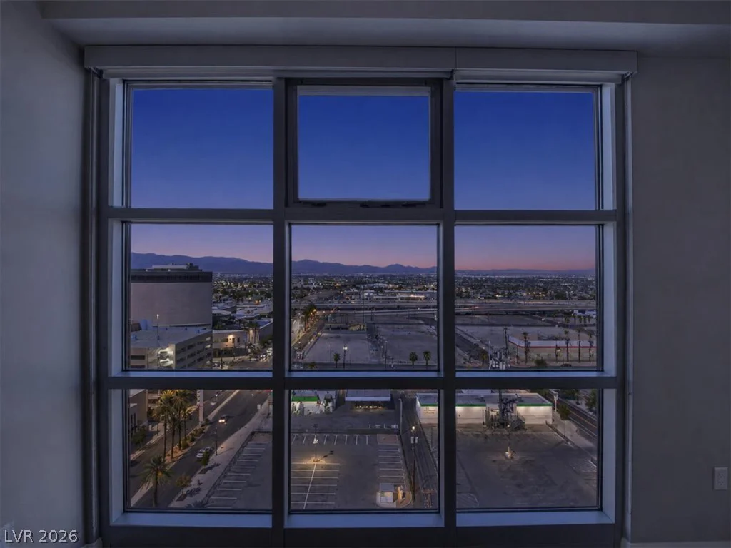 150 Las Vegas, Las Vegas, NV 89101
