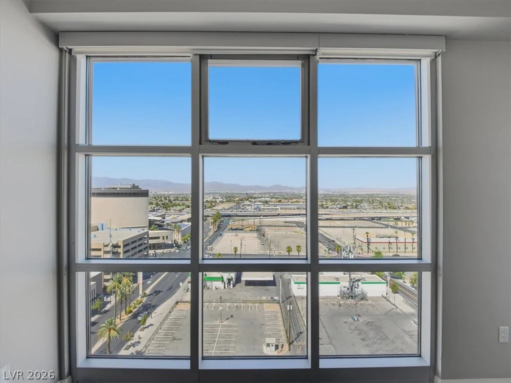 150 Las Vegas, Las Vegas, NV 89101