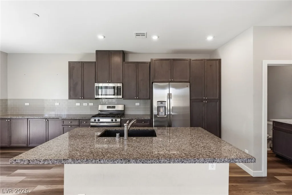 9254 Desert Pearl, Las Vegas, NV 89148