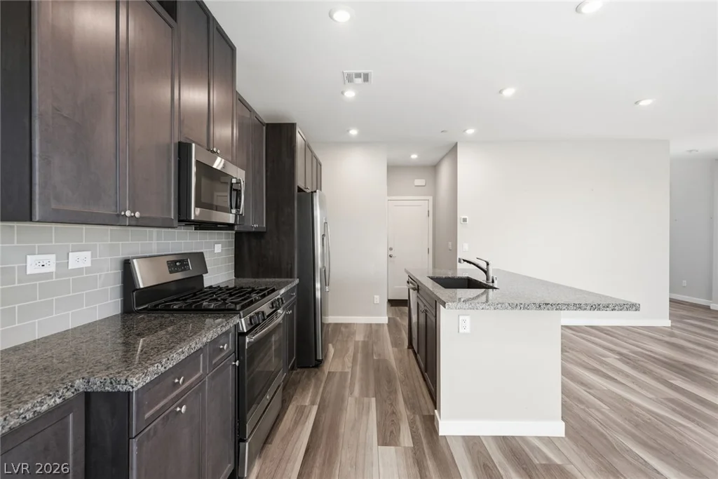 9254 Desert Pearl, Las Vegas, NV 89148