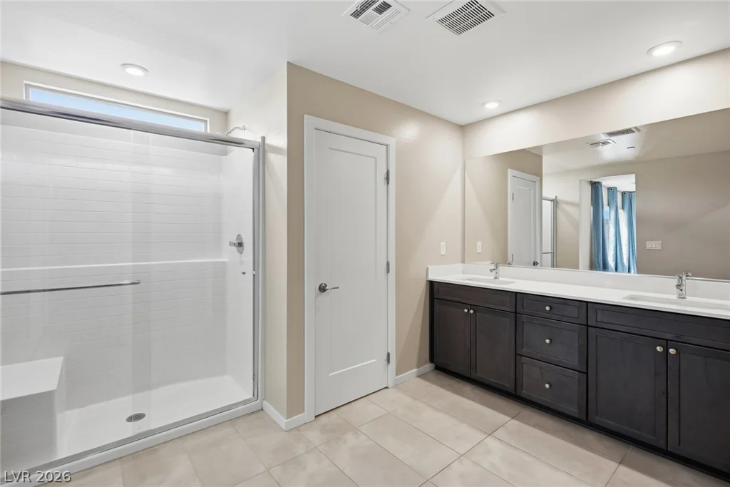 9254 Desert Pearl, Las Vegas, NV 89148
