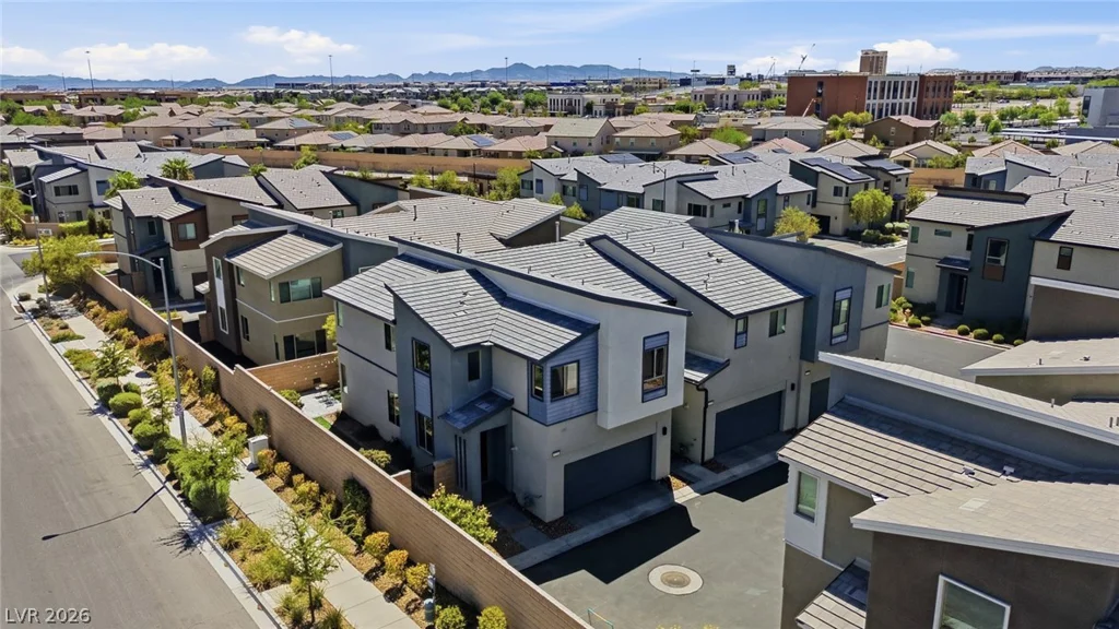 9254 Desert Pearl, Las Vegas, NV 89148