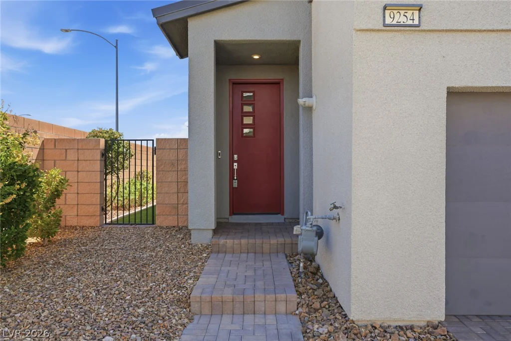 9254 Desert Pearl, Las Vegas, NV 89148