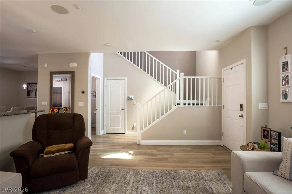 9796 Hearthfire, Las Vegas, NV 89178