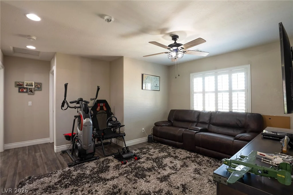 9796 Hearthfire, Las Vegas, NV 89178