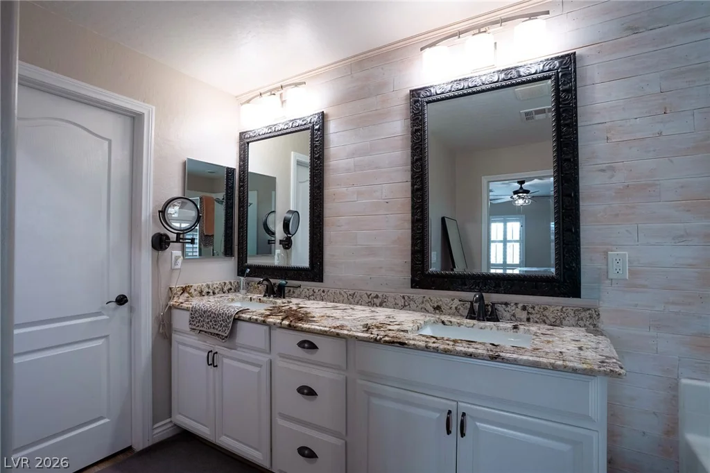 9796 Hearthfire, Las Vegas, NV 89178